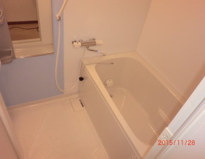H様邸　コスパに優れた浴室リフォーム　LIXIL BP 設置写真