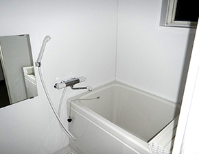 機能充実のユニットバスに　浴室リフォーム LIXIL　BP 設置写真
