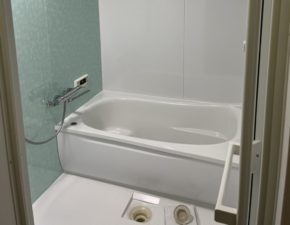 人気の機能を標準装備したTOTOの快適バスルーム 設置写真