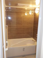 ヒカリ輝く全面パネル張浴室にリフォーム　パナソニック　Cライン 設置写真